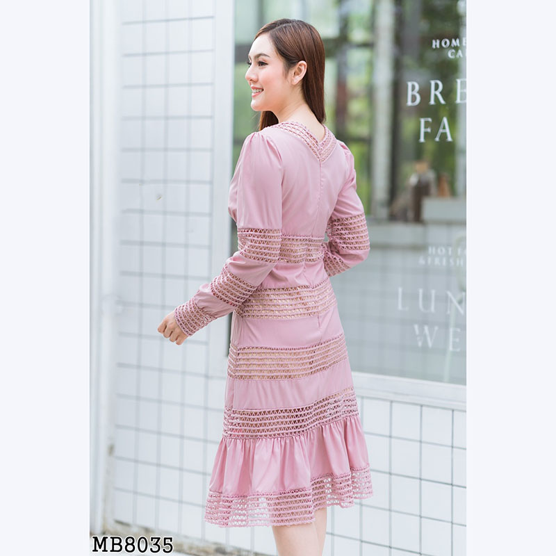 kudapy เดรสสั้นสีชมพู,สีขาว .แขนยาวตาข่ายซับครีมใส่สบายสวยดูดีมากๆ