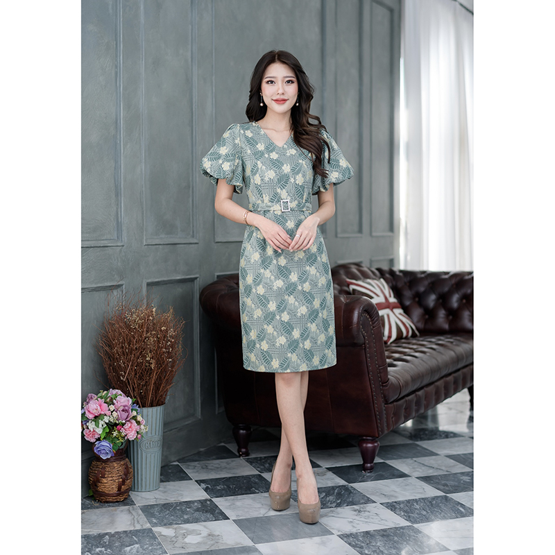 kudapy เดรสสั้นสีเขียว/สีม่วง ลูกไม้แขนสั้นบอลลูนเข็มขัดเพชร ผ้าลูกไม้ลายสวยอัดกาว เป็นแขนบอลลูนพองปลายจั้มด้านใน