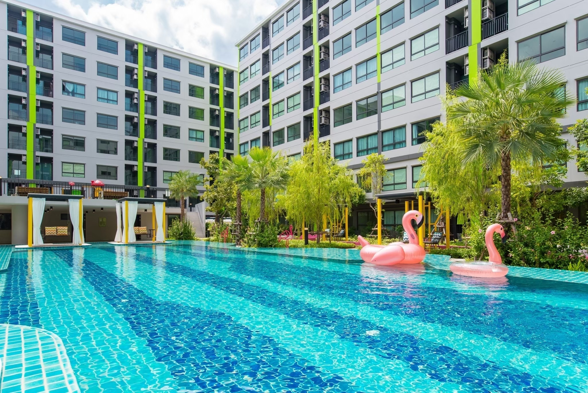 ❤️คอนโดสไตล์รีสอร์ท ดอนเมือง ใกล้รถไฟฟ้า ใกล้สนามบินดอนเมือง ❤️ฟรีทุกค่าใช้จ่าย ฟรีเฟอร์ ฟรีเครื่องใช้ไฟฟ้า ❤️กู้เกินได้ กู้ตกแต่งได้ ❤️Condo Resort Donmueang Near BTS