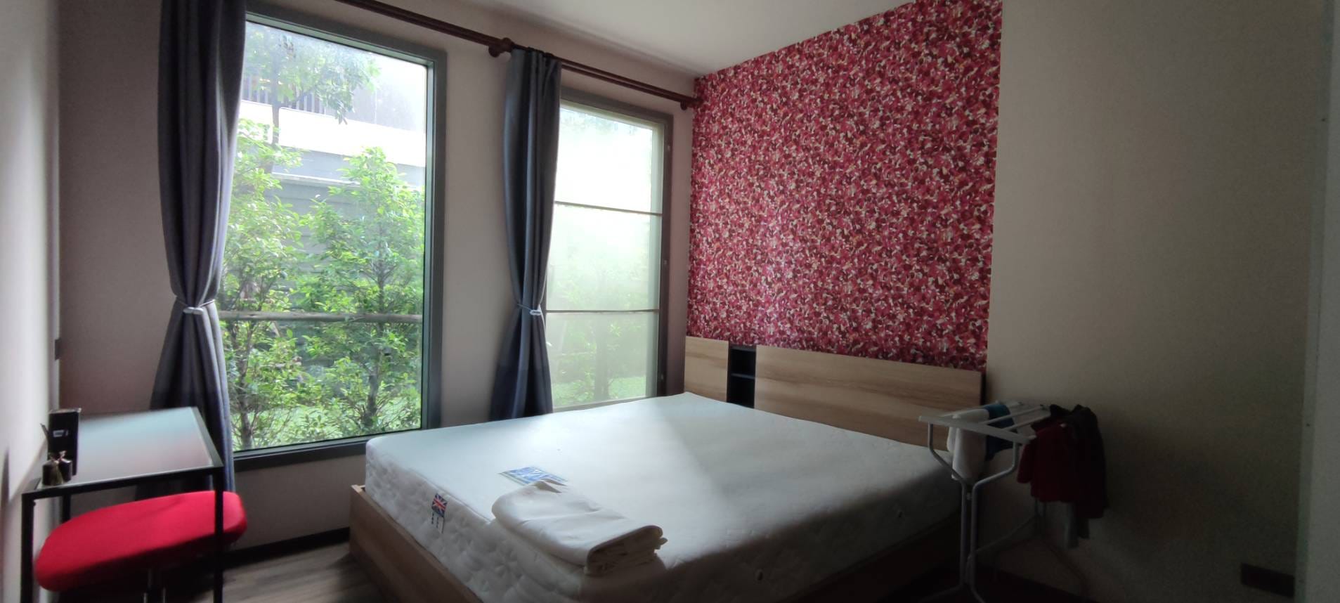 สนใจชมห้องติดต่อได้เลย Line ID: Smile-easy ปล่อยเช่าคอนโด Ceil by Sansiri (ซีล บาย แสนสิริ) - 1ห้องนอน 1ห้องน้ำ 1ห้องนั่งเล่น - ใกล้ BTS เอกมัย - ขนาดห้อง 46.8 ตรม. ชั้น 1 ตึก B