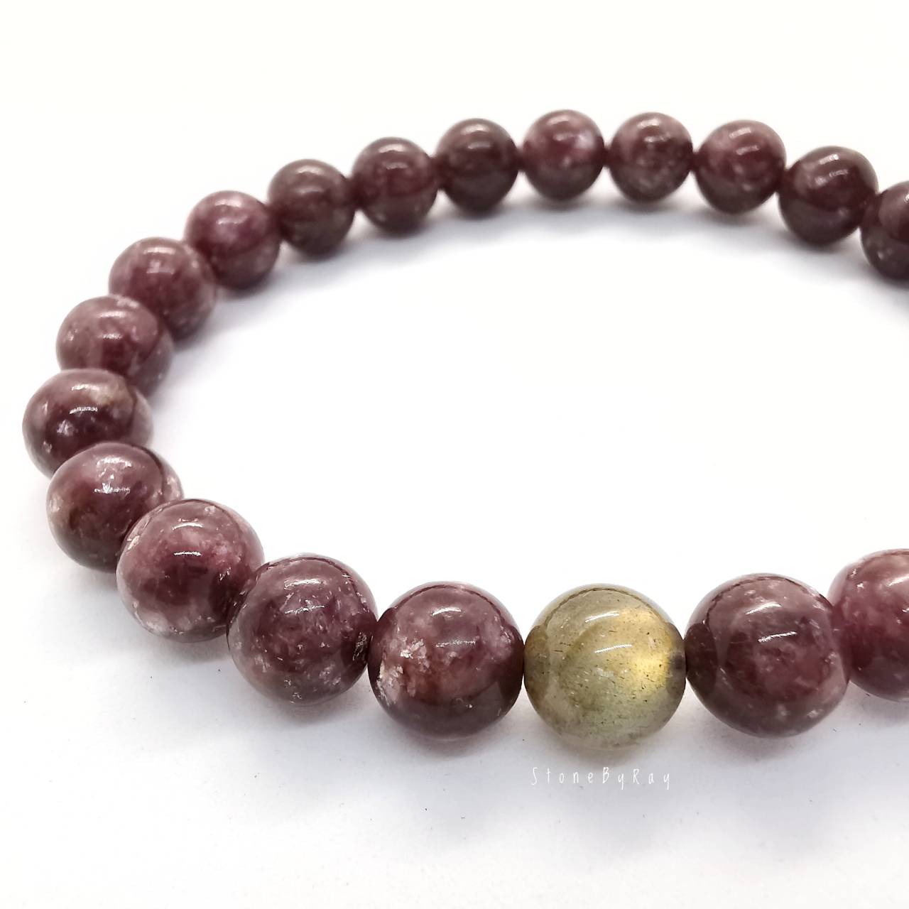 สร้อยข้อมือหินเลพิโดไลท์กับลาบราโดไลท์ Lepidolite+Labradorite