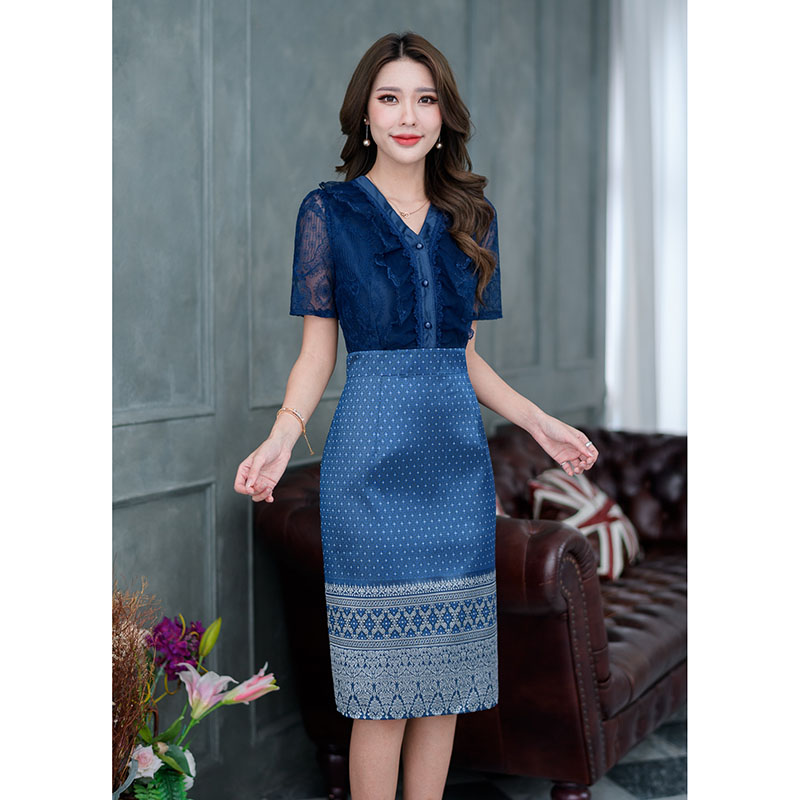 kudapy เดรสสั้นสีชมพูโอรส/สีกรม ลูกไม้ผสมผสานผ้าลายไทย ช่วงกระโปรงเป็นงานผ้าทอนะคะไม่ใช่ผ้าพิมพ์ลายเนื้อผ้าจะมีความมันเงาสวยงามงานจริง