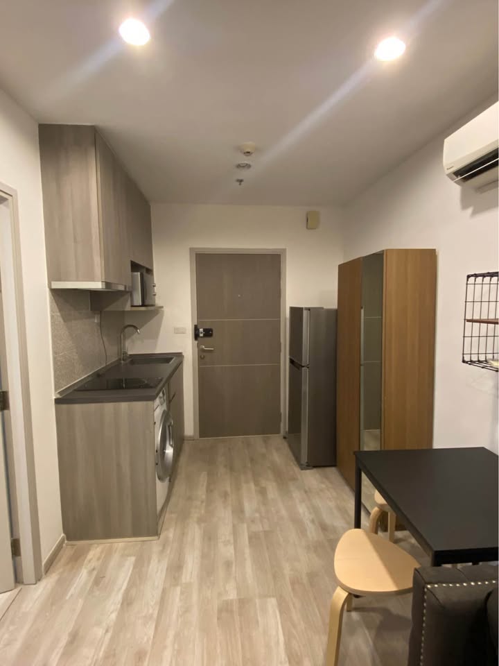 ให้เช่าคอนโด IDEO Mobi Bangsue Grand Interchange (ไอดีโอ โมบิ บางซื่อ แกรนด์ อินเตอร์เชนจ์) โซน รถไฟฟ้า MRT บางซื่อ เตาปูน 1ห้องนอน / 1ห้องน้ำ ขนาดห้อง 30 ตรม. ชั้น 15