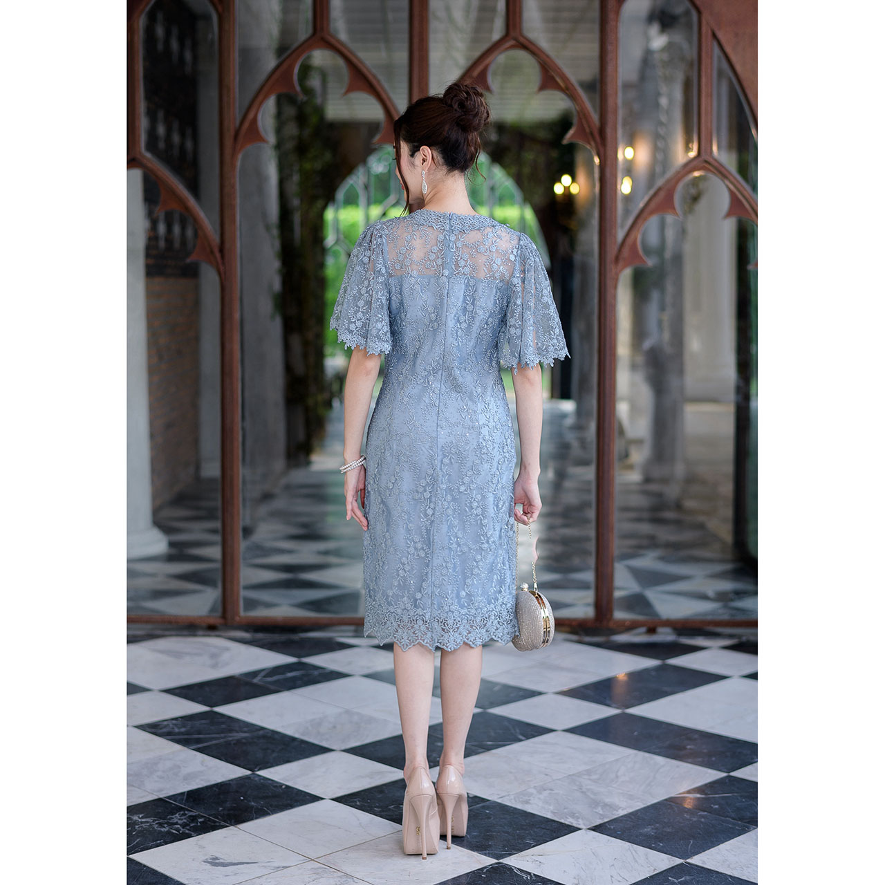 kudapy เดรสสั้นสีฟ้า/สีชมพูปูน เดรสลูกไม้เลื่อม ผ้าลูกไม้ทั้งชุดช่วงแขน มีซับในทั้งชุด งานดีพรีเมี่ยม ออกงานดูหรูหรา