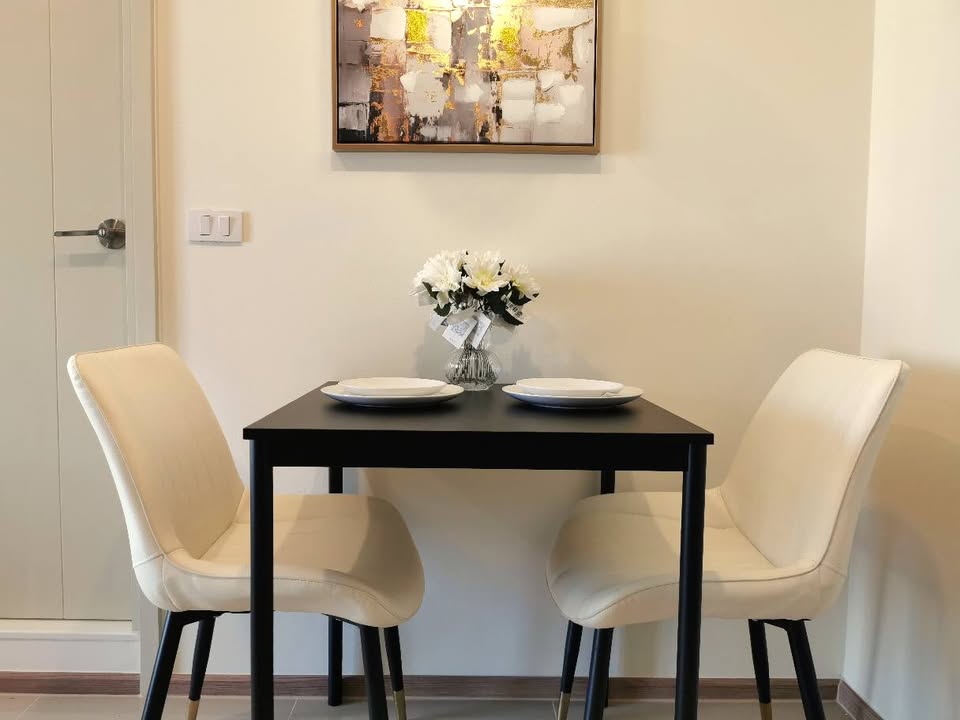 ปล่อยเช่า Life Rama 4 - Asoke (ไลฟ์ พระราม 4 - อโศก) - โซนพื้นที่ MRT ศูนย์การประชุมแห่งชาติสิริกิติ์ Studio 1ห้องน้ำ 1ครัว - ขนาดห้อง 26.5 ตรม. ชั้น 20 - ให้เช่า 20,000 ต่อเดือ