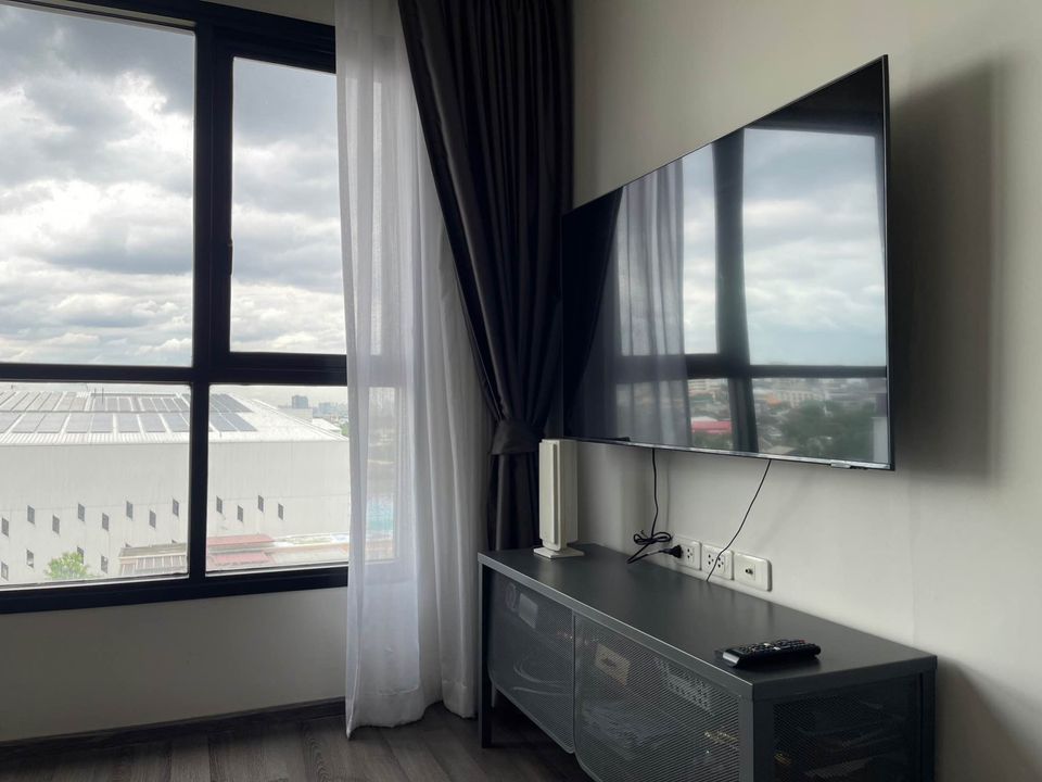 สนใจชมห้องติดต่อได้เลย Line ID: Smile-easy ปล่อยเช่าคอนโด The Base Park East Sukhumvit 77 (เดอะ เบส พาร์ค อีส สุขุมวิท 77) - 2ห้องนอน 1ห้องน้ำ 1ห้องนั่งเล่น - ใกล้ BTS อ่อนนุช - ขนาดห้อง 50 ตรม. ชั้น 8