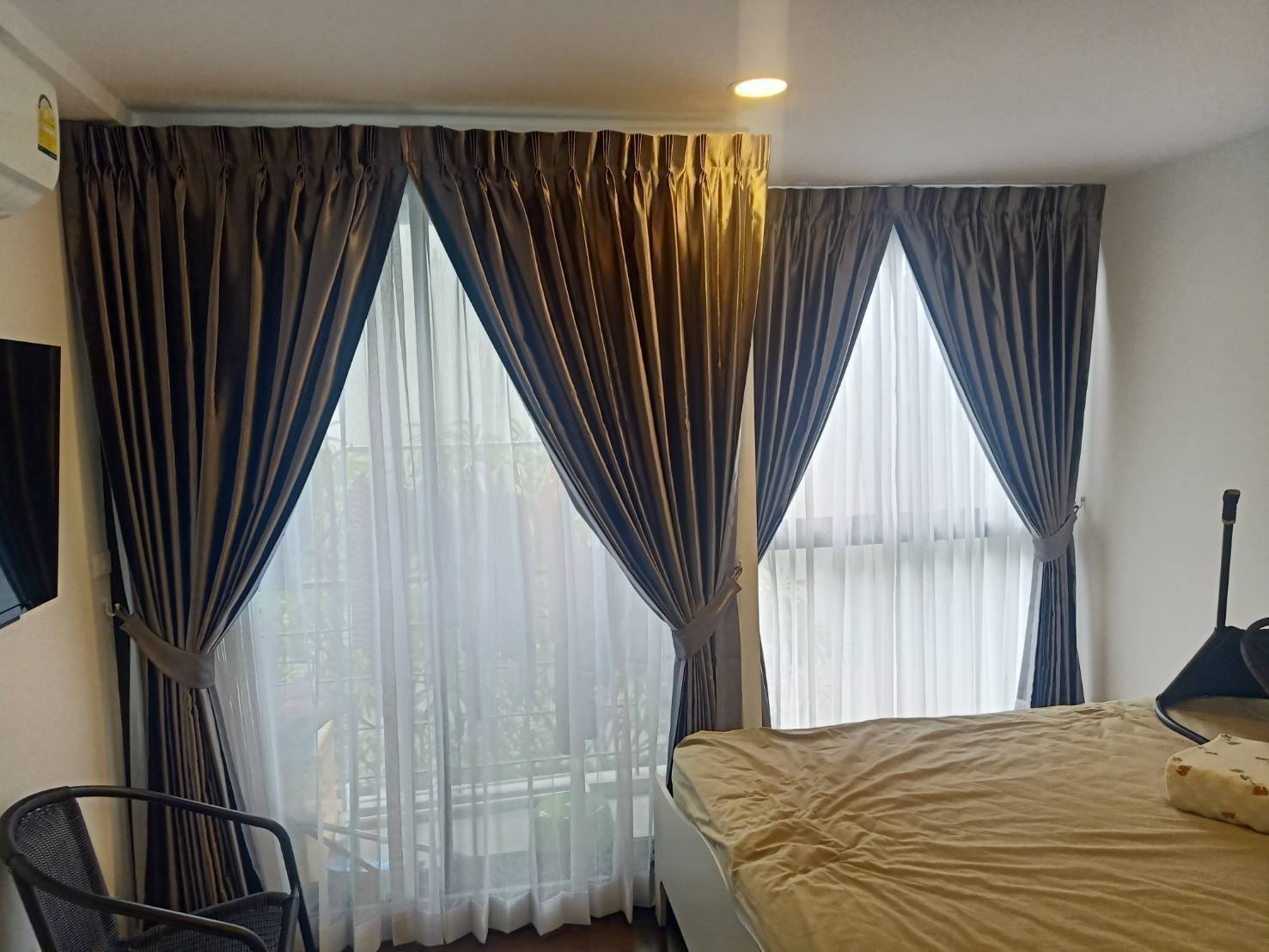 ให้เช่าห้องแบบ 1ห้องนอน 1ห้องน้ำ โซนพื้นที่ BTS กรุงธน คอนโด Bangkok Feliz Sathorn - Taksin (แบงค์คอก เฟลิซ สาทร - ตากสิน) Low Rise ขนาดห้อง 32 ตรม. ชั้น 4