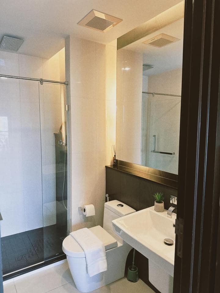 ปล่อยเช่าคอนโด Ivy Ampio (ไอวี่ แอมพิโอ) - เฟอร์เครื่องใช้ไฟฟ้าครบครั้น - ใกล้ MRT ศูนย์วัฒนธรรม/เซ็นทรัลพระราม9