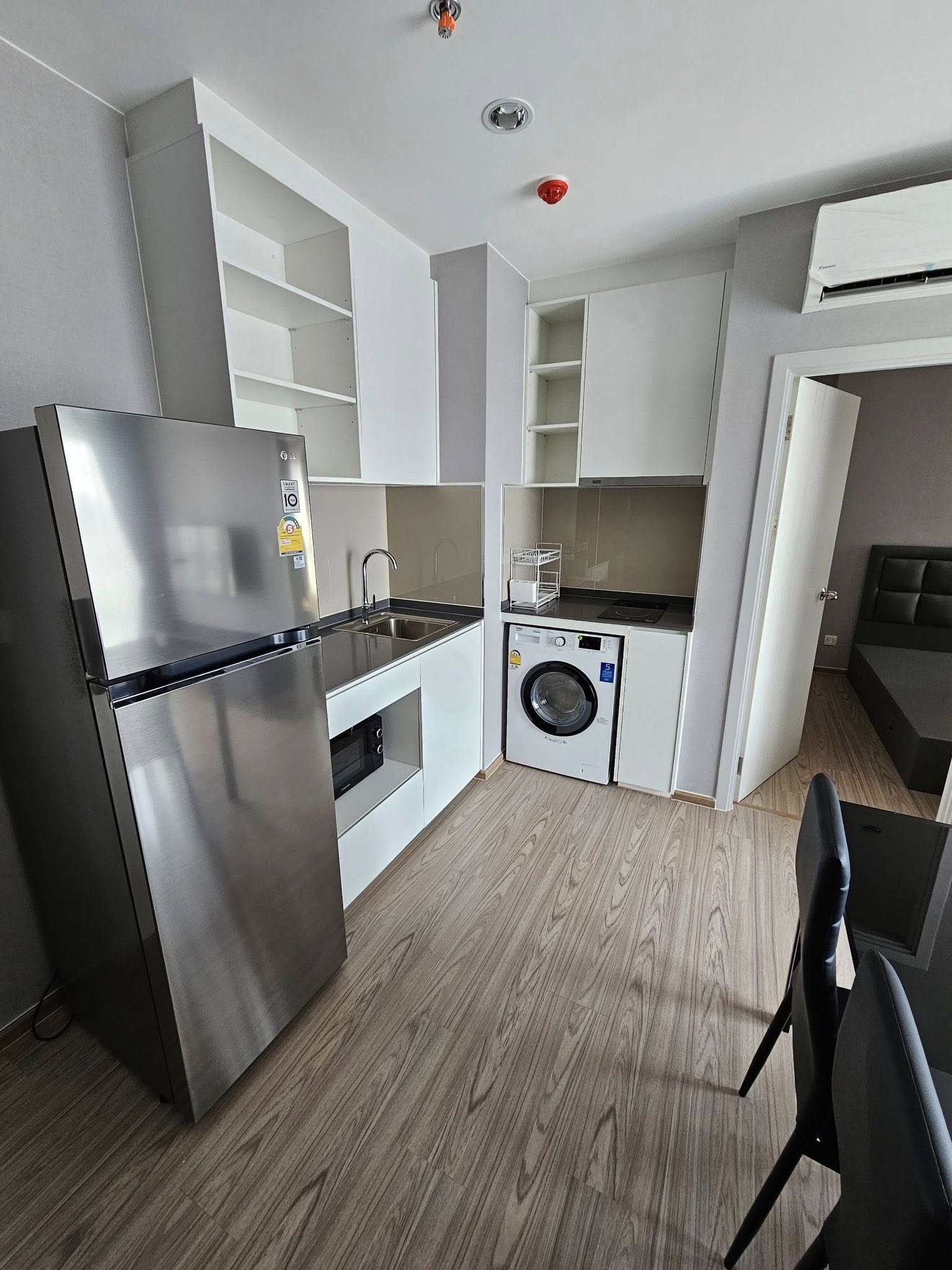 ให้เช่าคอนโด เดอะ ทรี หัวหมาก อินเตอร์เชนจ์ (The Tree Hua Mak Interchange) โซนพื้นที่ รามคำแหง บางกะปิ BTS ลาสาลี ห้องแบบ 2ห้องนอน / 2ห้องน้ำ