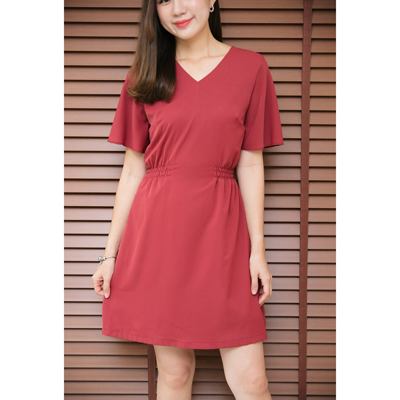 kudapy ชุดเดรสแขนระบายสม๊อคเอวด้านข้างถึงด้านหลัง เข้ารูปตามเอวลูกค้า