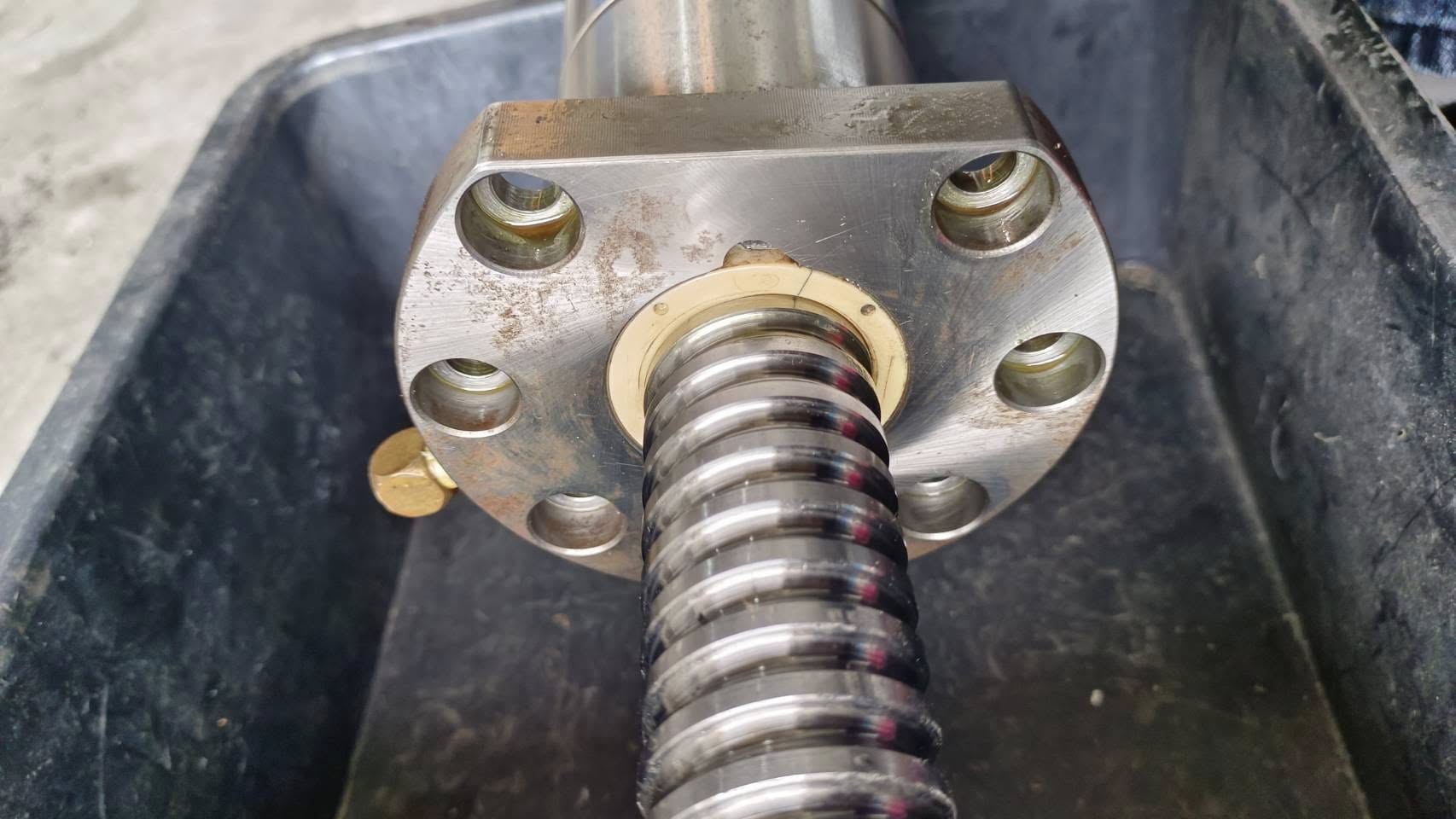 ซ่อม ball screw cnc งานเปลี่ยนลูกปืน ball screw cnc