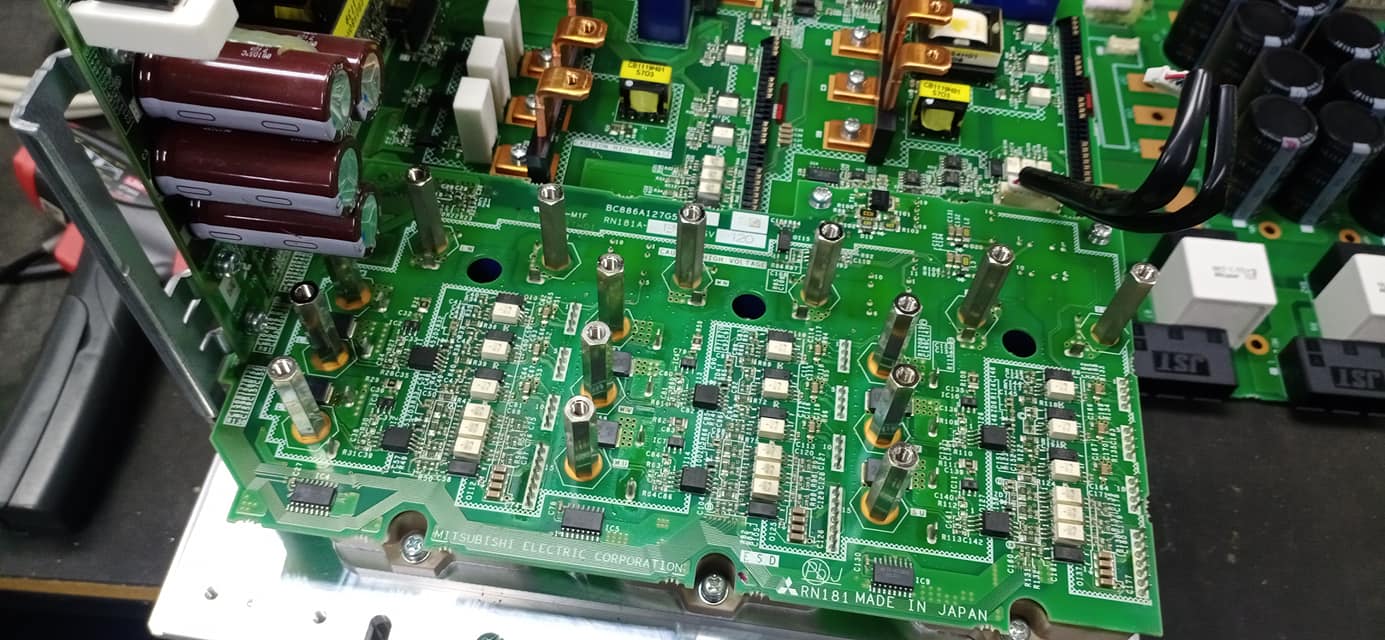 งานซ่อม SERVO DRIVE สำหรับ Controller Mitsubishi M80
