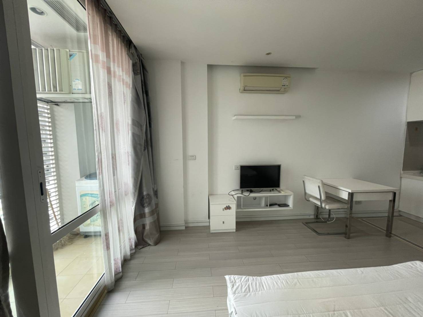 ปล่อยเช่าคอนโด TC Green Rama 9 (ทีซี กรีน พระราม 9) - Stuidio 1ห้องน้ำ - ใกล้ MRT พระราม 9 - ขนาดห้อง 31 ตรม. ชั้น 11 ตึก A