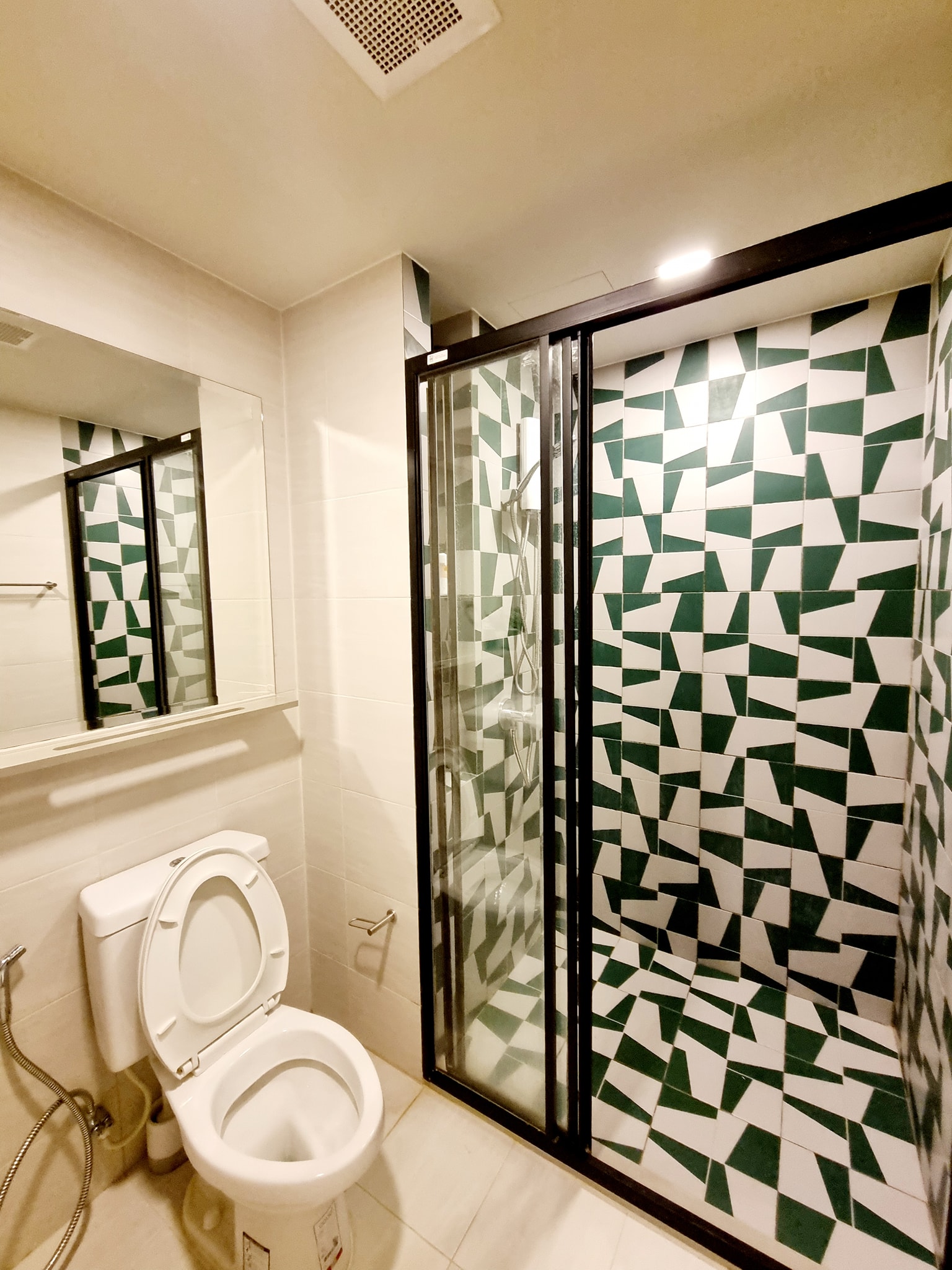 ปล่อยเช่าคอนโด เดอะ เบส สุขุมวิท 50 (The Base Sukhumvit 50) - 1ห้องนอน 1ห้องน้ำ 1ห้องนั่งเล่น 1ห้องครัว - ใกล้ BTS อ่อนนุช มีรถรับส่ง - ขนาดห้อง 32 ตรม. ชั้น 6 ตึก B