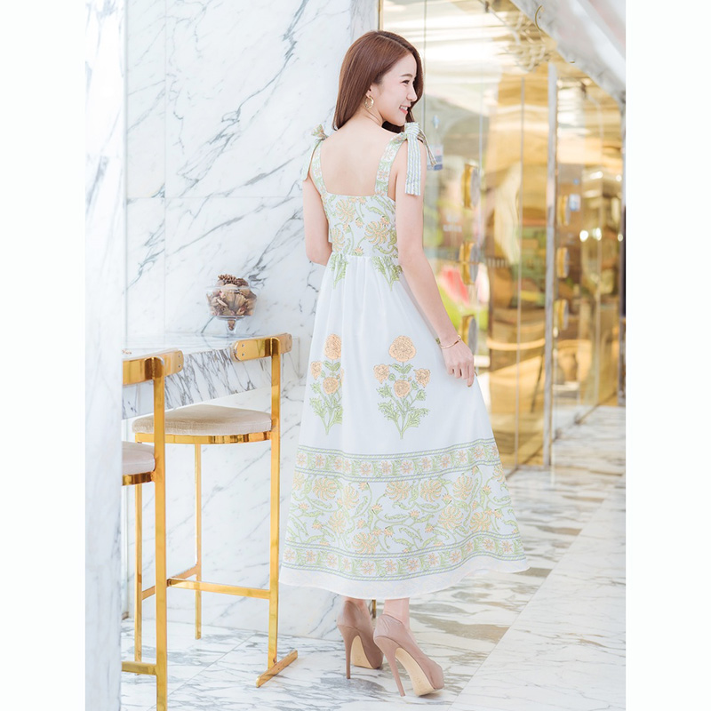 kudapy เดรสยาวสีเหลือง/สีม่วง สายเดี่ยวลายดอกไม้สวยดูดีน่ารักมากๆ