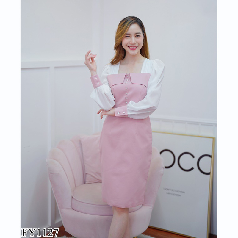 kudapy เดรสสั้นสีชมพู/สีน้ำตาล .แขนยาวแต่งกระดุมมุกสวยดูดี