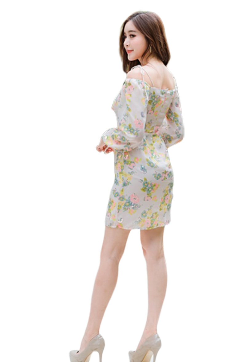 เดรสสั้นสีชมพูอ่อน ทรงเปิดไหล์ พิมพ์ลายดอกไม้ทั้งชุด ดีเทลแขนยาว L