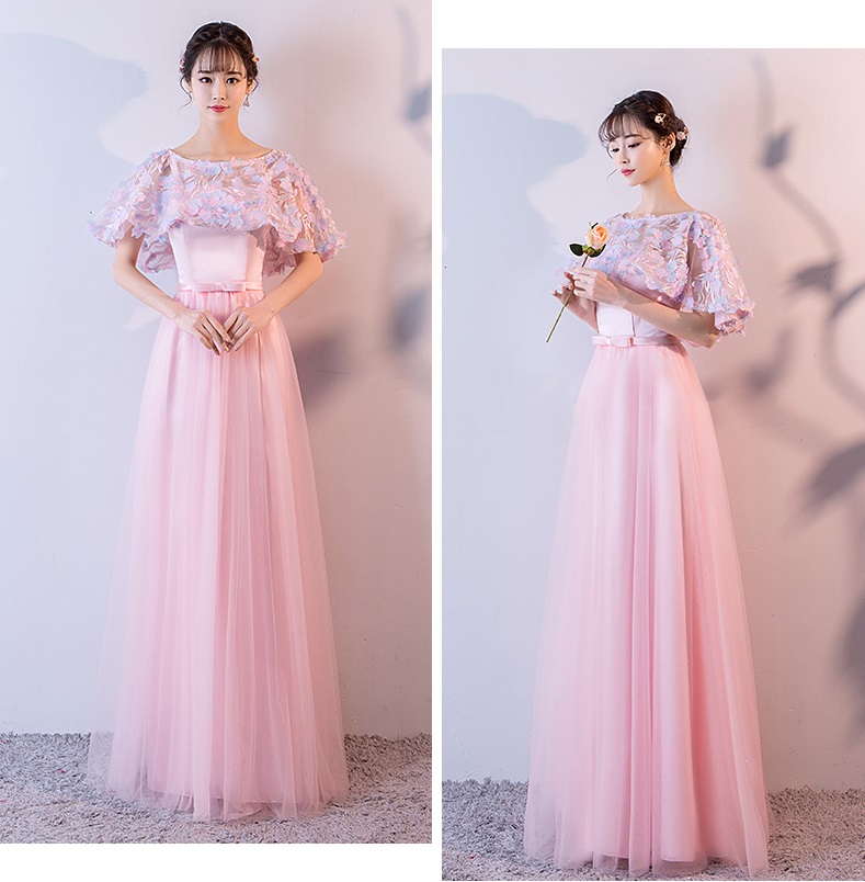 kudapy ชุดเดรสยาวออกงาน ชุดราตรียาวสายเดี่ยวสีชมพู เอวคาดด้วยผ้าซาตินรูปโบว์สีชมพู