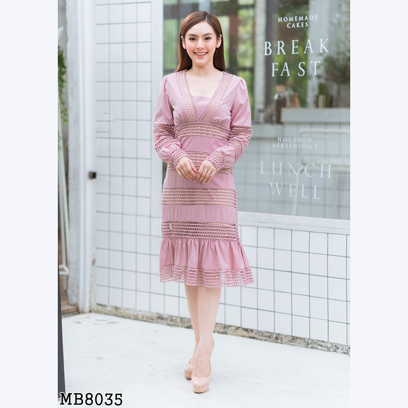 kudapy เดรสสั้นสีชมพู,สีขาว .แขนยาวตาข่ายซับครีมใส่สบายสวยดูดีมากๆ