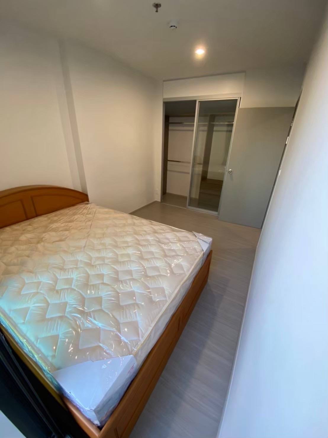 ให้เช่าห้องแบบ 1ห้องนอน 1ห้องอเนกประสงค์ 1ห้องน้ำ โซนพื้นที่ MRT ภาษีเจริญ คอนโด เดอะ พาร์คแลนด์ เพชรเกษม 56 (The Parkland Phetkasem 56) ขนาดห้อง 35 ตรม. ชั้น 10 ตึก A