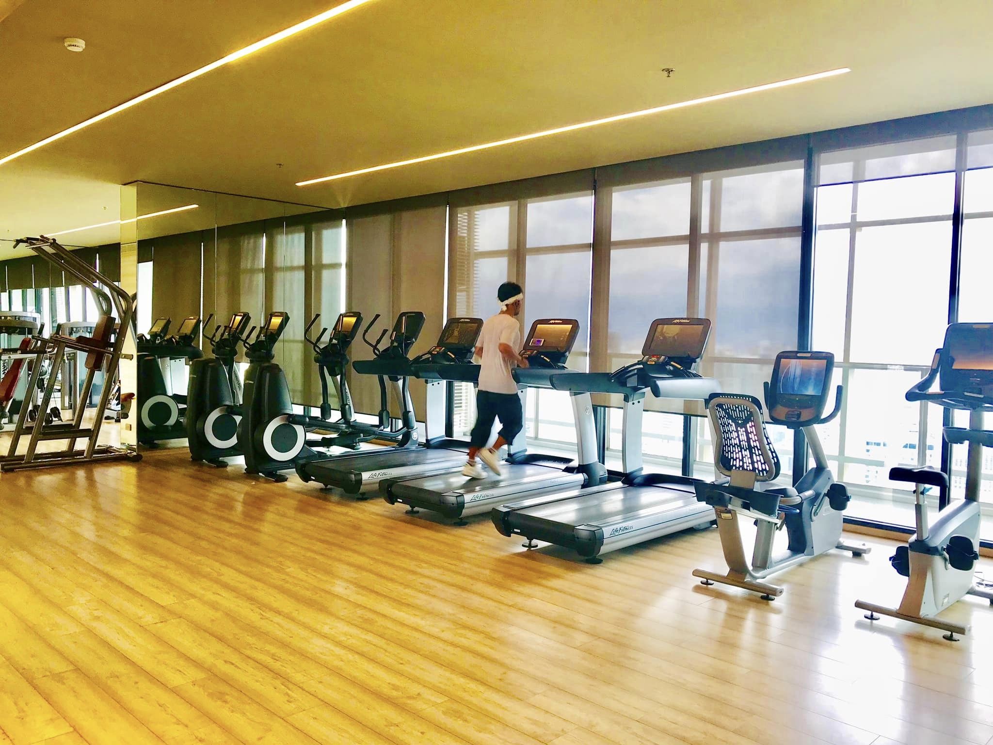 ปล่อยเช่าคอนโด Park 24 (พาร์ค 24) - ราคาดีสุดในโลก2ห้องนอนเฟอร์เครื่องใช้ไฟฟ้าครบครั้น - ใกล้ BTS พร้อมพงษ์/ห้างเอ็มสเฟียร์และเอ็มควอเทียร์