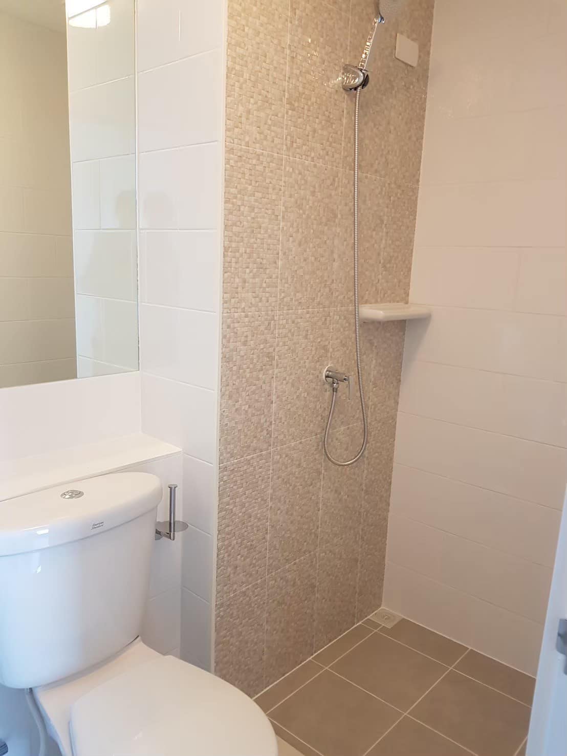 ปล่อยเช่าคอนโด Plum Condo Central Station (พลัม คอนโด เซ็นทรัล สเตชั่น) - มีเครื่องซักผ้าเฟอร์เครื่องใช้ไฟฟ้าครบครั้น - การเดินทาง: ใกล้รถไฟฟ้า MRT สามแยกบางใหญ่