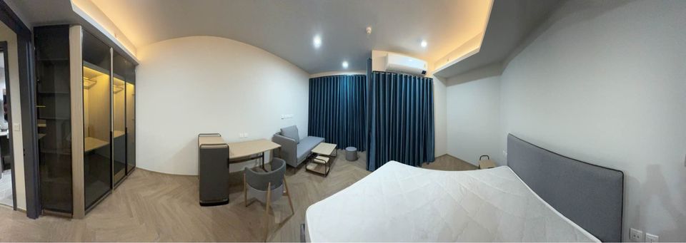 สนใจชมห้องติดต่อได้เลย Line ID: Smile-easy ปล่อยเช่าคอนโด Chapter Chula - Samyan (แชปเตอร์ จุฬา - สามย่าน) - ห้องใหม่ 1ห้องนอน 1ห้องน้ำ 1ห้องนั่งเล่น - ใกล้ MRT สามย่าน / จุฬา - ขนาดห้อง 35 ตรม. ชั้น 20