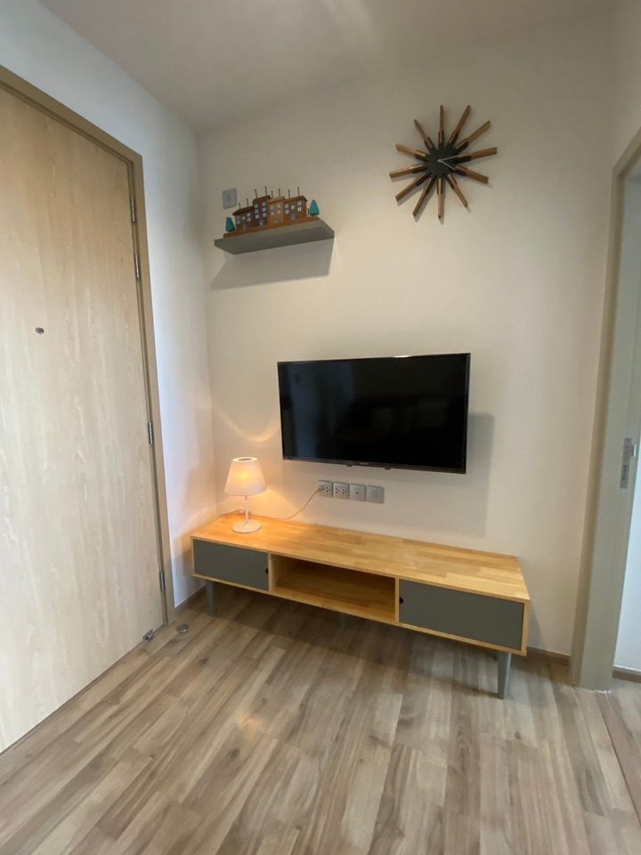 ให้เช่าห้องแบบ 1ห้องนอน 1ห้องน้ำ โซนพื้นที่ BTS หมอชิต MRT จตุจักร คอนโด THE LINE Jatujak - Mochit (เดอะ ไลน์ จตุจักร - หมอชิต) High Rise ขนาดห้อง 27 ตรม. ชั้น 8