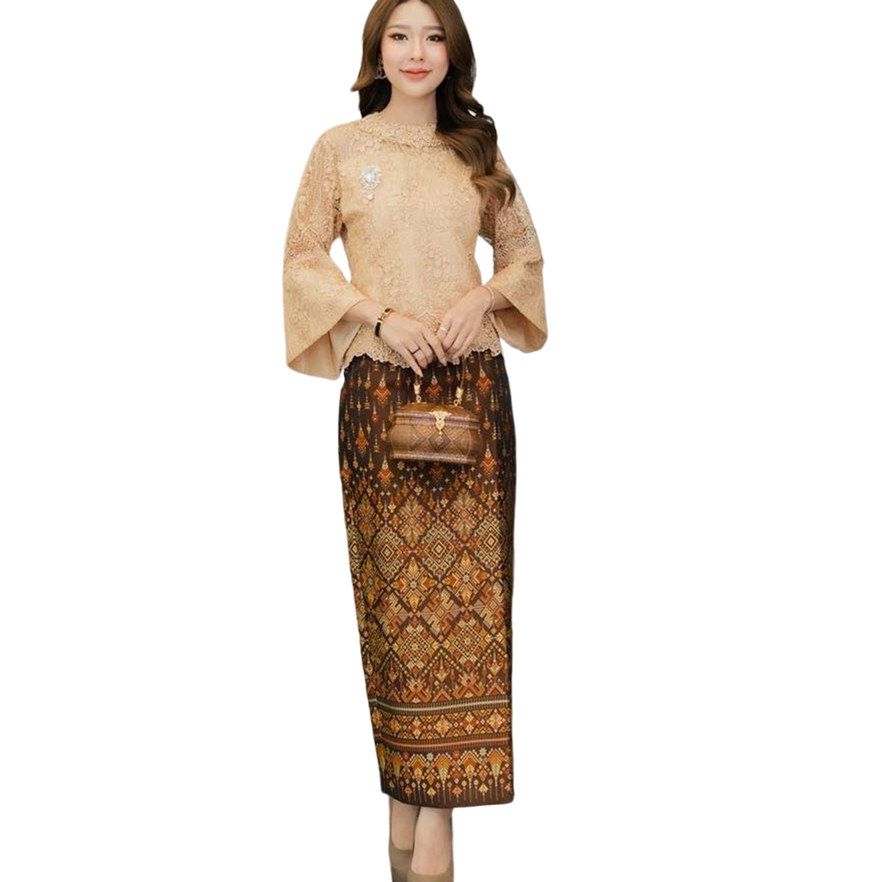 kudapy เสื้อลูกไม้แขนยาวสีทองคอกลม แขนกระดิ่งยาวสามส่วน ลูกไม้สามมิติ เอวเก็บทรงสวยมากค่ะ (เฉพาะเสื้อ)