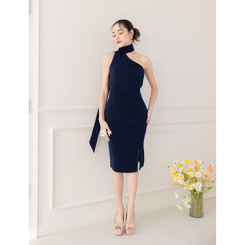 kudapy เดรสสั้นสีน้ำตาลอิฐ/สีเขียว/สีกรม/สีขาว เดรสเปิดไหล่ใส่ออกงาน เฟี้ยสๆ เรียบ หรู ดูแพง