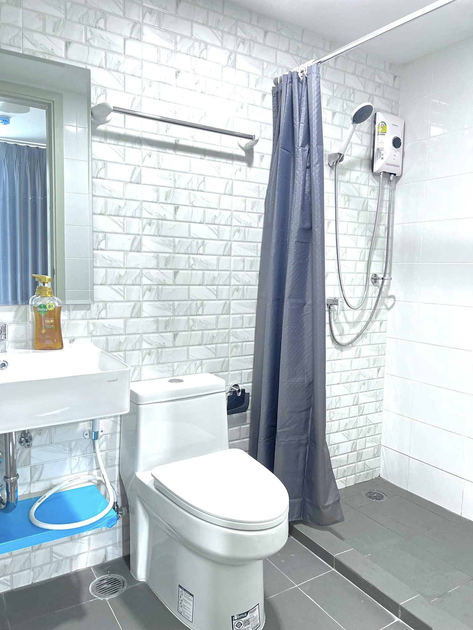 ปล่อยเช่าคอนโด Feel Condo Lat Phrao 122 (ฟีล คอนโด ลาดพร้าว 122) - ห้องยังไม่เคยปล่อยเช่า มีเครื่องซักผ้าพร้อม - การเดินทาง: MRT ลาดพร้าว 101