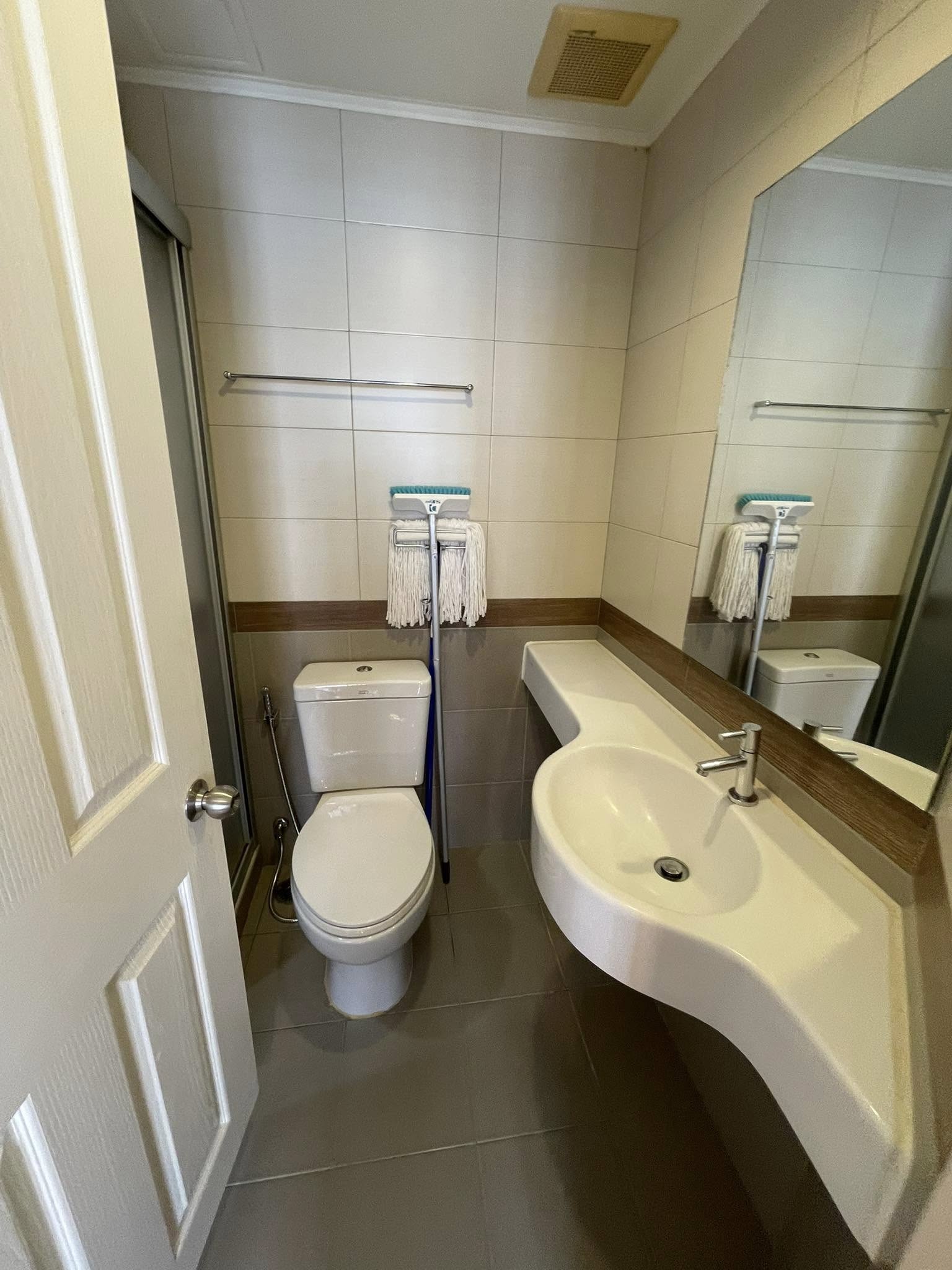 ให้เช่าคอนโด Lumpini Park Pinklao (ลุมพินี พาร์ค ปิ่นเกล้า) - โซนพื้นที่ เซ็นทรัลปิ่นเกล้า MRT บางยี่ขั่น - ห้องแบบ 1ห้องนอน 1ห้องน้ำ - ขนาดห้อง 28 ตรม. ชั้น 25 ตึก B