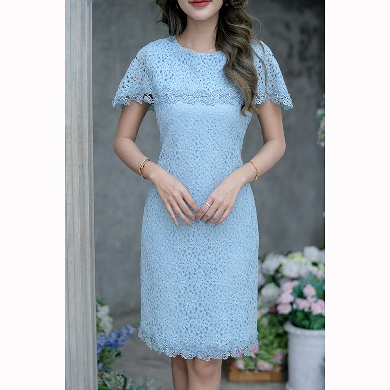 kudapy เดรสสั้นสีชมพู/สีฟ้า ลูกไม้เนื้อนิ่ม งานเดรสทรงเก๋ๆค่ะ เป็นงานคลุมไหล่ แต่งลูกไม้ช่วงชายกระโปรง และชายเสื้อ