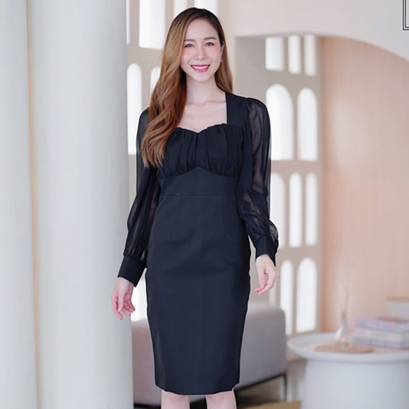 kudapy เดรสสั้นสีดำทรงเข้ารูปแขนยาว แนวเรียบร้อย สวยดูดี ดูสุภาพ