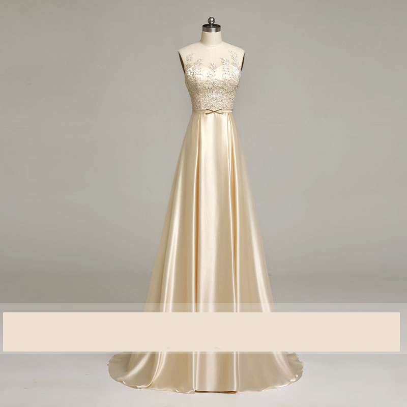 kudapy ชุดราตรียาวสีแดง/ทอง/ชมพู ปักลูกไม้แต่งเลื่อม ด้านหลังเป็นแบบซีทรู กระโปรงผ้าซาติน ชายยาว