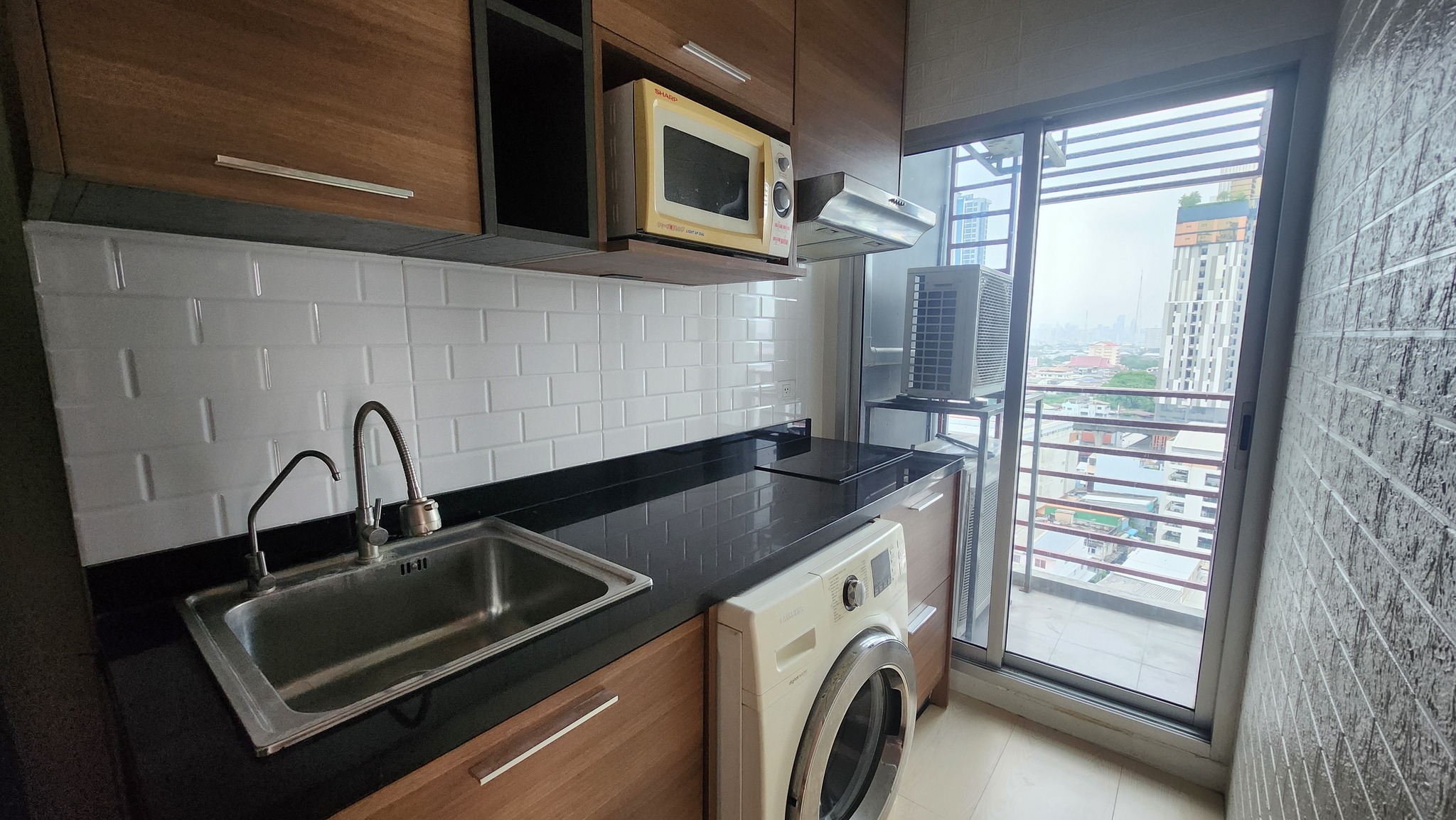 ให้เช่าห้องแบบ 2ห้องนอน 2ห้องน้ำ โซนพื้นที่ MRT บางโพ คอนโด The Tree Bang Po Station (เดอะ ทรี บางโพ สเตชั่น) High Rise ขนาดห้อง 58 ตรม. ชั้น 12A