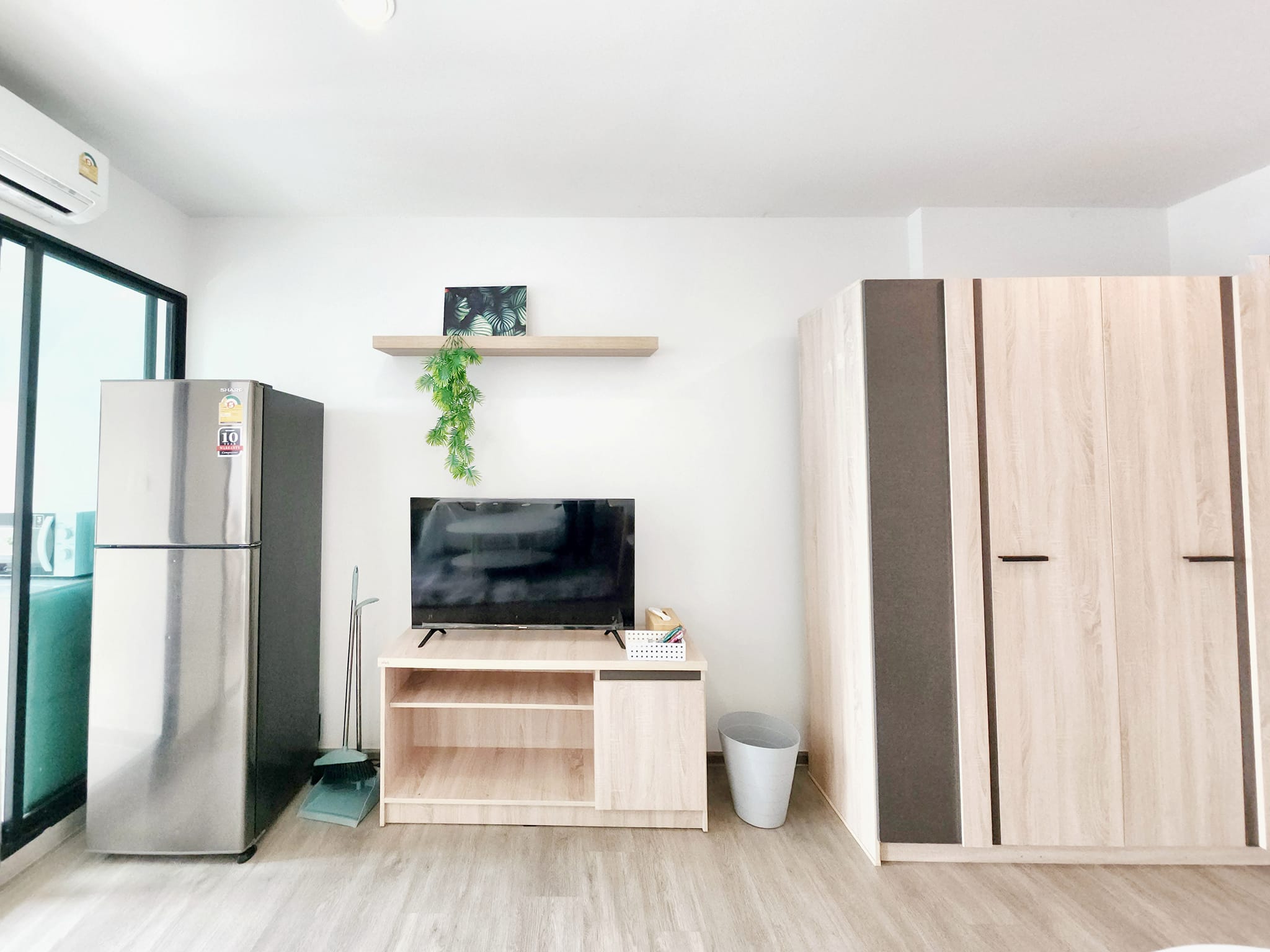 ให้เช่าคอนโด REACH Phahon Yothin 52 (รีช พหลโยธิน 52) - ห้องแต่งสวยน่าอยู่มีเครื่องซักผ้า - การเดินทาง: รถไฟฟ้า BTS สถานี สะพานใหม่ ~ 630 ม.