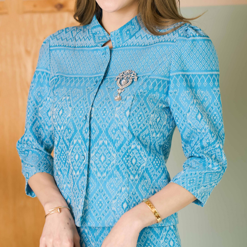 kudapy ชุดเซ็ทสีฟ้า ผ้าฝ้ายลายทอลายราชทาน ผ้าฝ้ายทอ สไตล์เซเลป แบบน่ารักและทรงคุณค่า