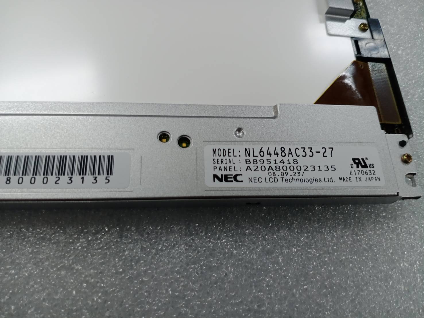 NEC NL6448AC33-27 LCD