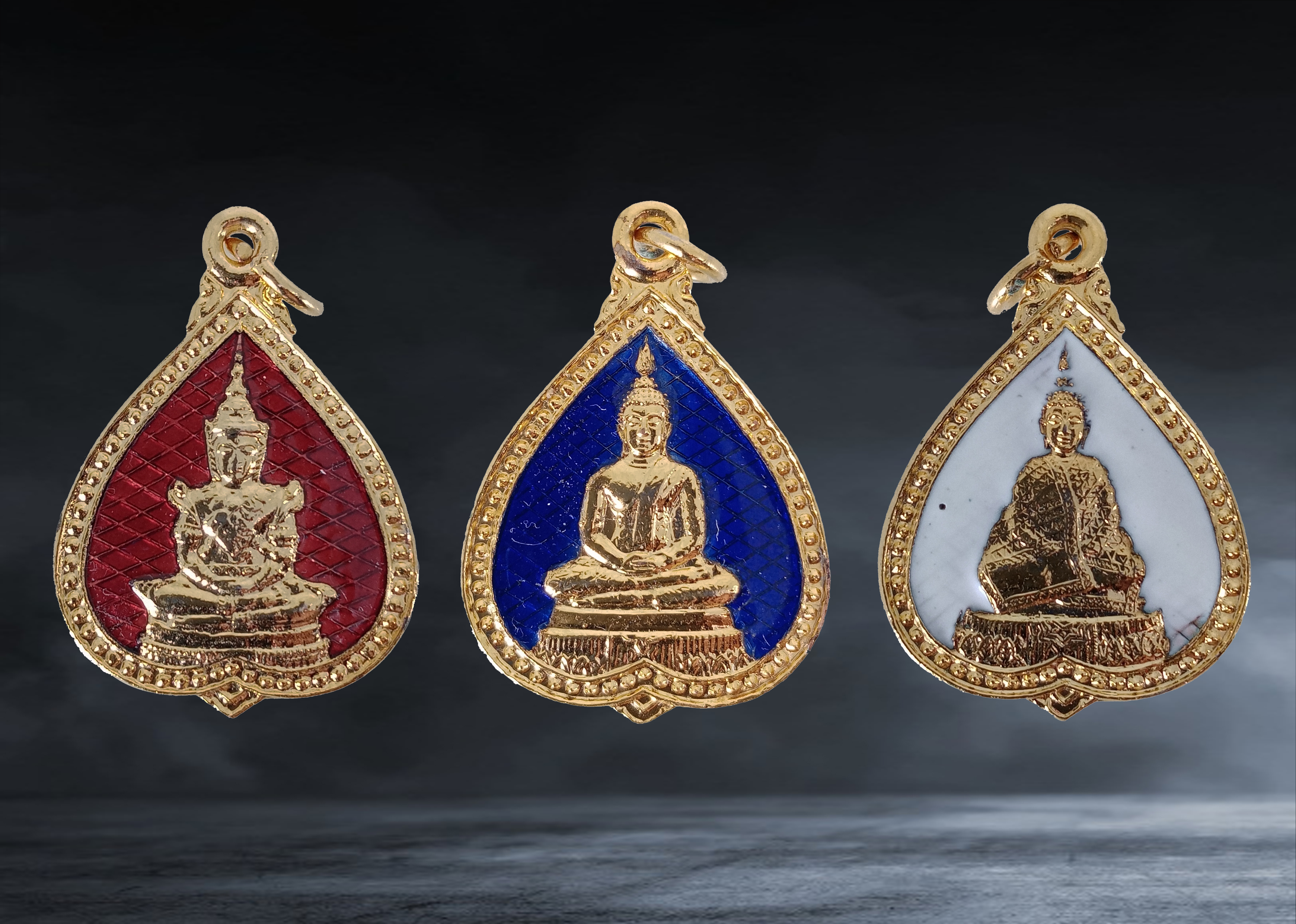 เหรียญ พระแก้วมรกต ๓ ฤดู วัดพิชัยญาติ จ.กรุงเทพ ที่ระลึกการสร้างพระประธาน ๙ องค์ ฉลองครบรอบ ๒๐๐ ปี กรุงรัตนโกสิน ปี ๒๕๒๕