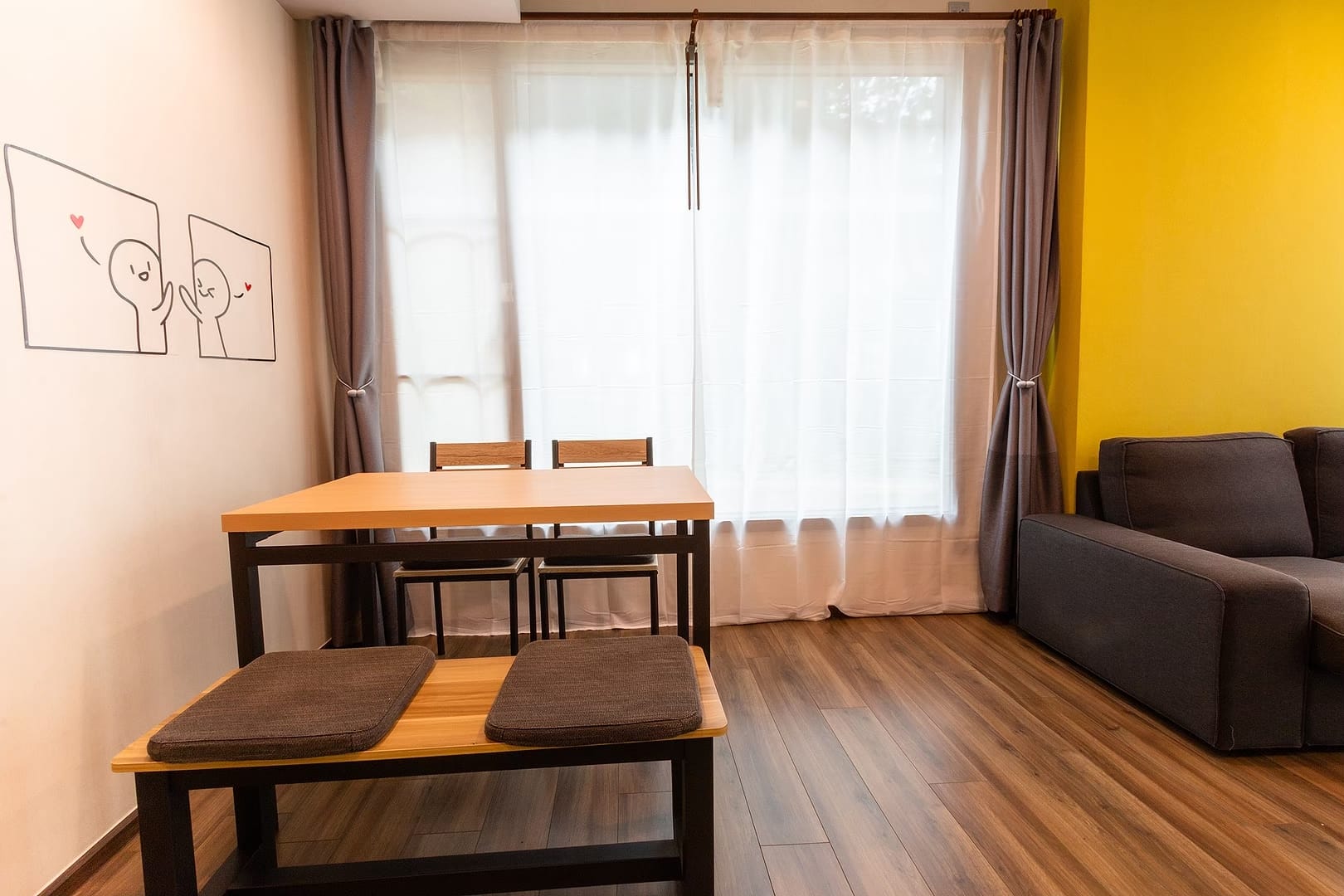 สนใจชมห้องติดต่อได้เลย Line ID: Smile-easy ปล่อยเช่าคอนโด Ceil by Sansiri (ซีล บาย แสนสิริ) - 1ห้องนอน 1ห้องน้ำ 1ห้องนั่งเล่น - ใกล้ BTS เอกมัย - ขนาดห้อง 46.8 ตรม. ชั้น 1 ตึก B