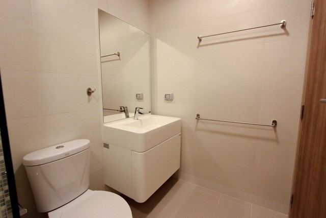 ให้เช่าและขาย Condolette Midst Rama 9 (คอนโดเลต มิสท์ พระราม 9)