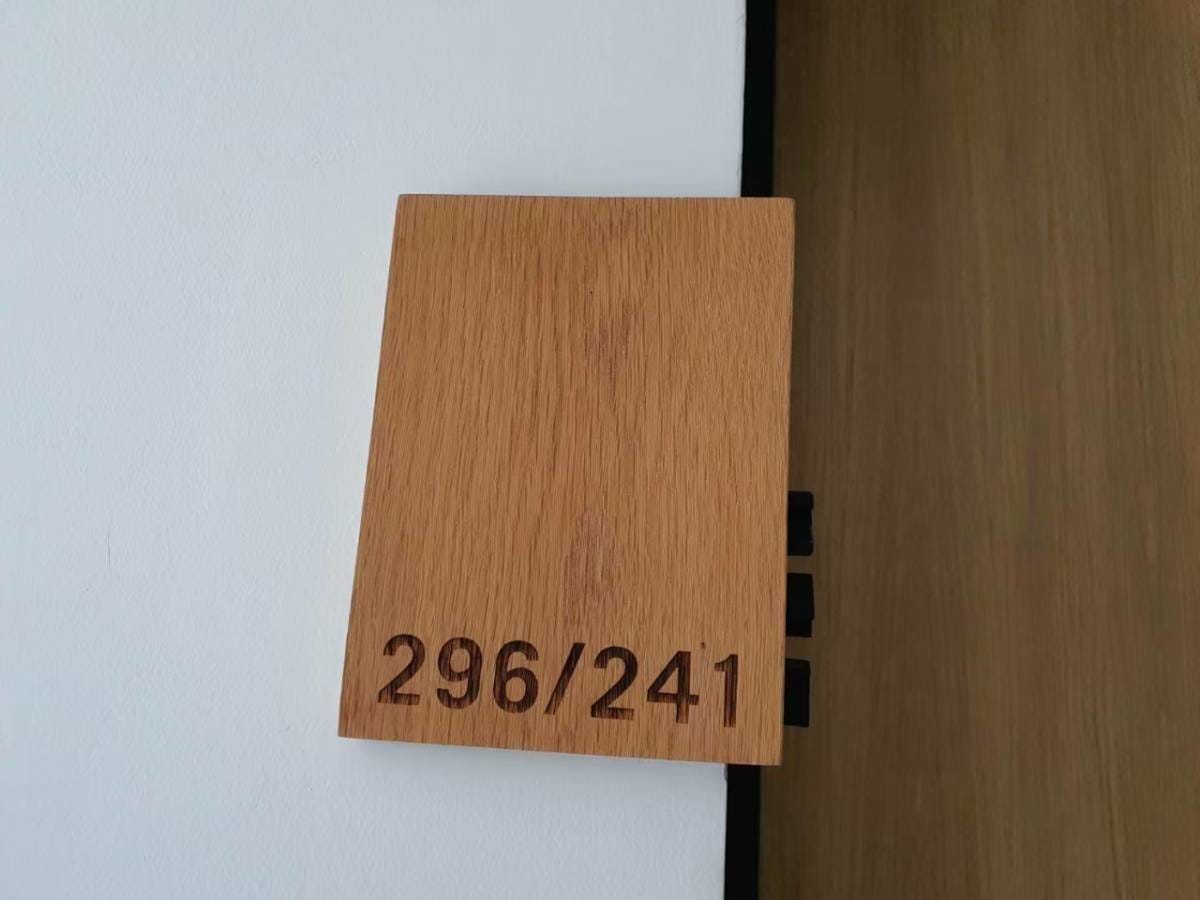 ให้เช่าคอนโด The Issara Ladprao (ดิ อิสสระ ลาดพร้าว) - ห้องพักเฟอร์พร้อมเครื่องใช้ไฟฟ้า - การเดินทาง: MRT สถานีลาดพร้าว 550 เมตร MRT สถานีพหลโยธิน 750 เมตร - ใกล้ Central ลาดพร้าว 1.5 กิโลเมตร (รวมระยะยูเทิร์น), Big c