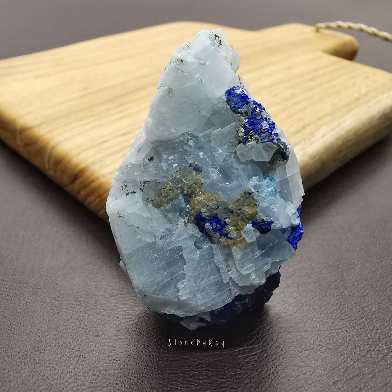 หินลาพิสลาซูลีก้อนธรรมชาติ Lapis Lazuli