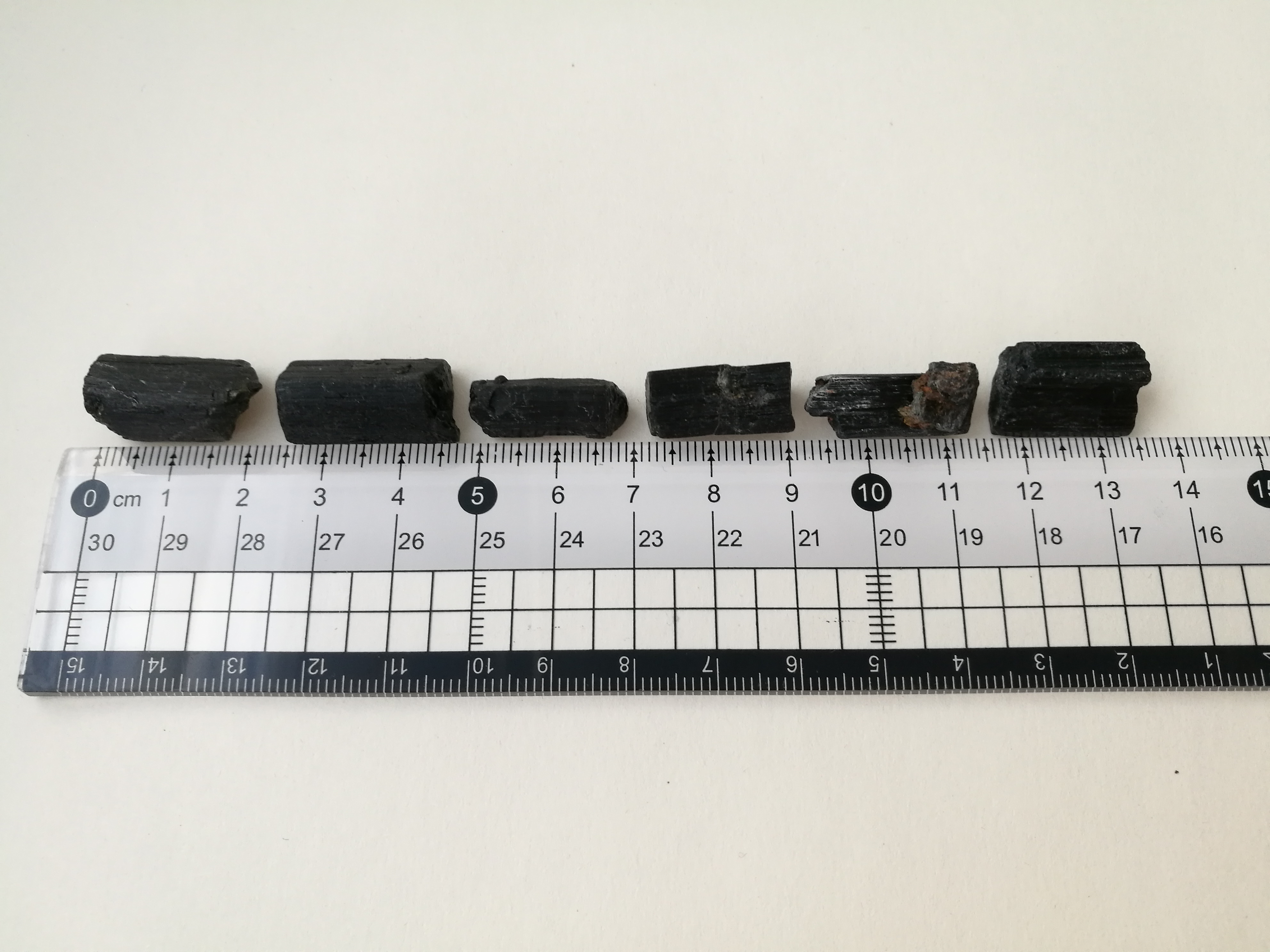 แบล็คทัวมาลีน(Black Tourmaline)