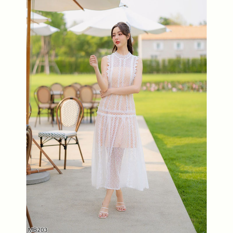 kudapy เดรสยาวสีขาว ใส่ออกงาน ผ้าตาข่ายดีเทลลูกไม้ คอกลมแต่งผ้าระบาย ทรงสวย มีซับในตัว