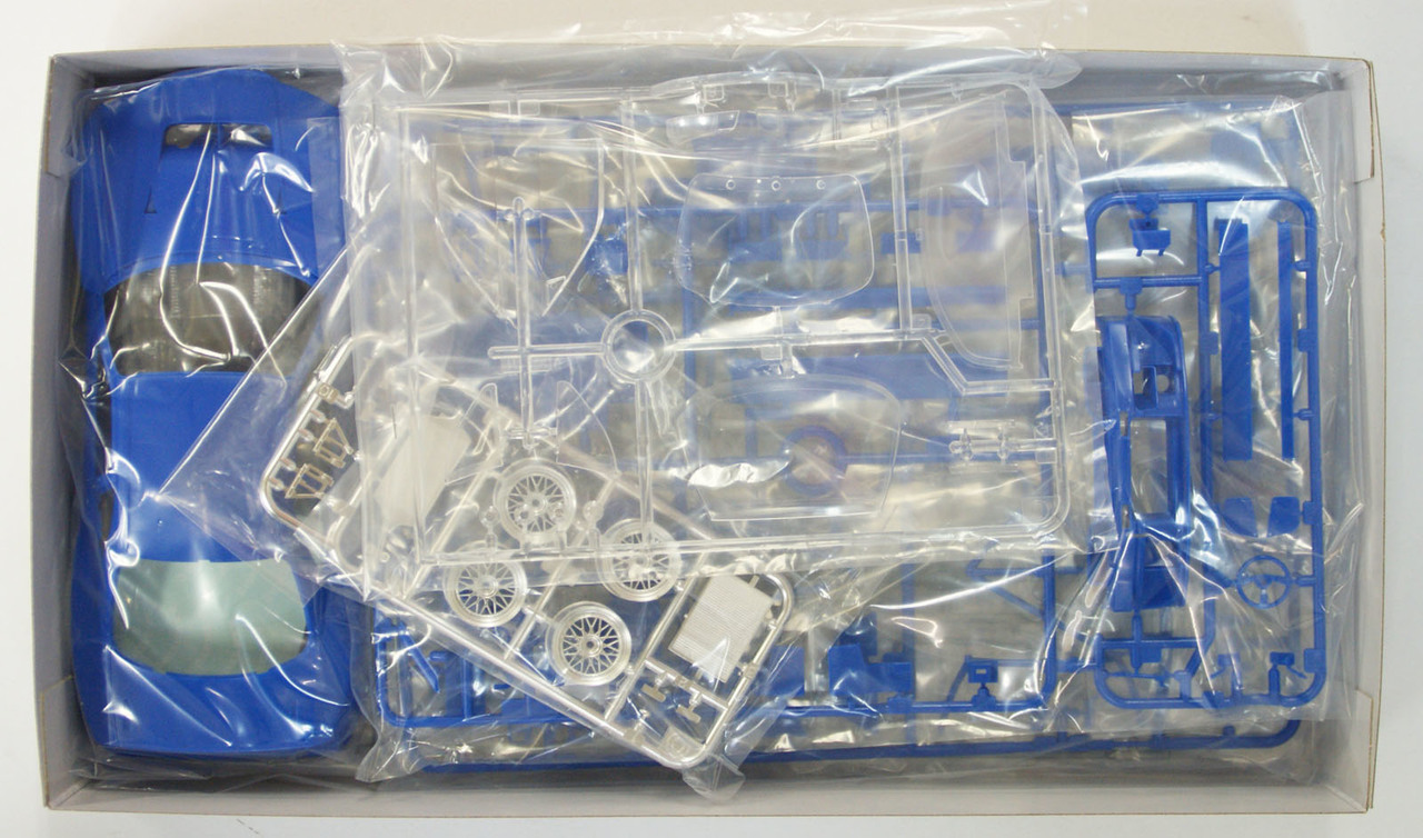 (เหลือ1ชิ้น) 4950344992836 24184 1/24 calsonic skyline GT-R (R33)