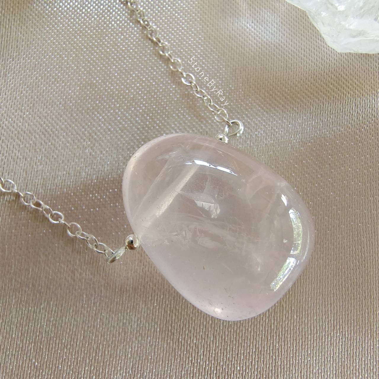 สร้อยคอเงินจี้หินโรสควอตซ์ Rose Quartz