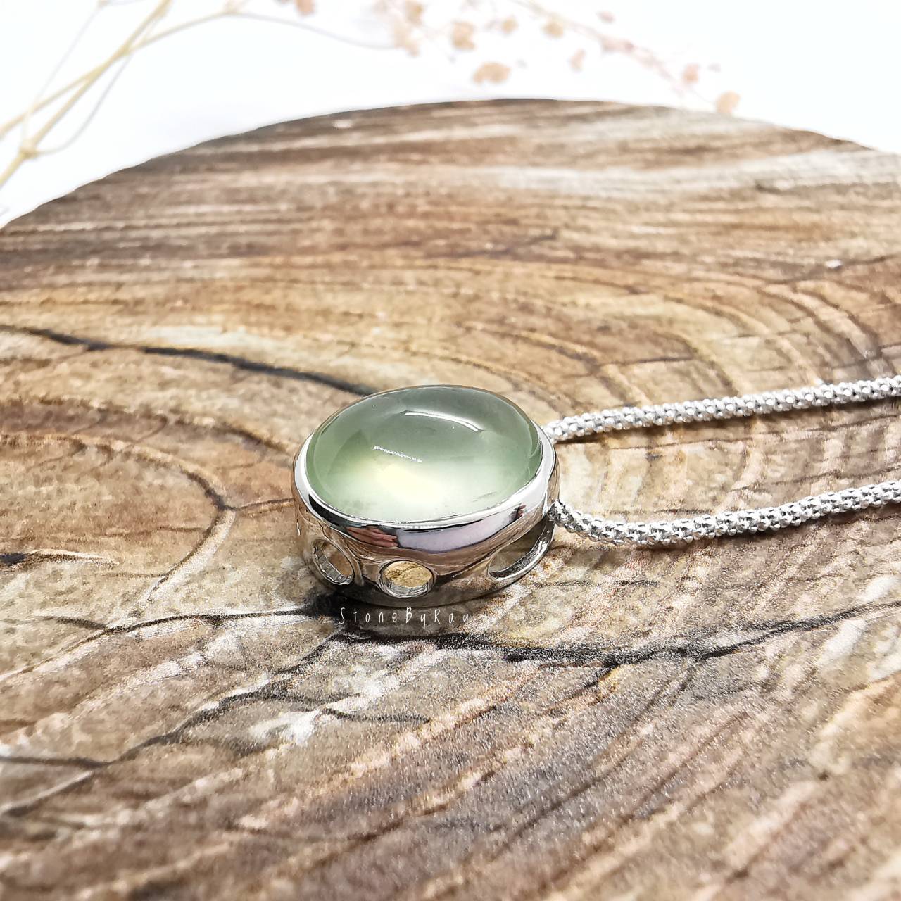 สร้อยคอเงินจี้หินพรีไนท์ Prehnite