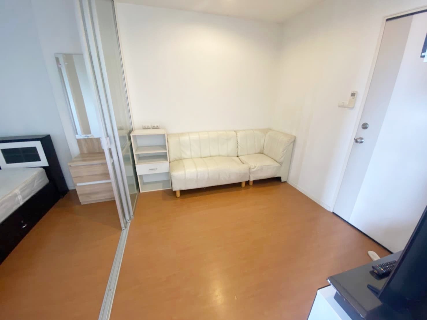 ให้เช่า ลุมพินี คอนโดทาวน์ รามอินทรา – ลาดปลาเค้า ตึกBชั้น5 พร้อมเข้าอยู่